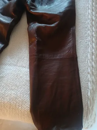 Pantalones de piel marrones