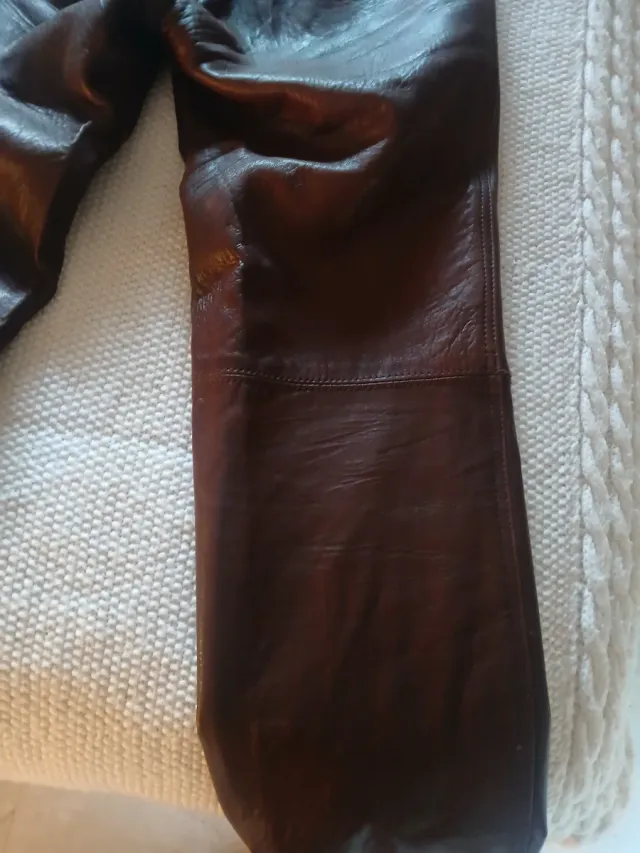 Pantalones de piel marrones