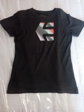 Camiseta Etnies Negra
