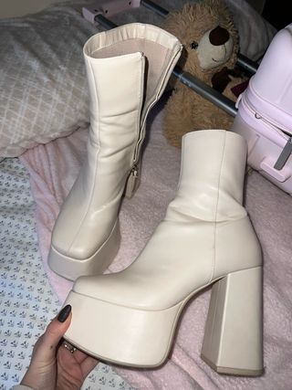 Botines plataforma Bratz beige