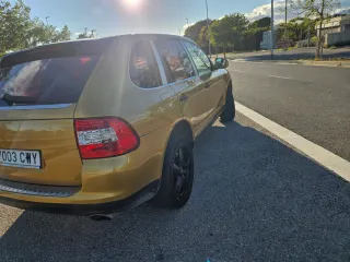 Porsche Cayenne 2004