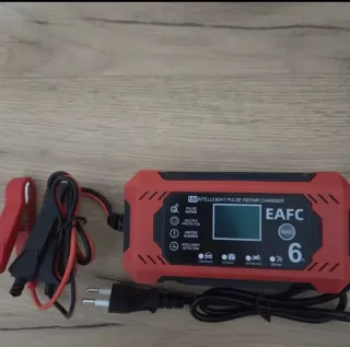 Cargador Batería Coche 12V 6A Rápida