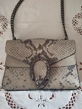 Borsetta pelle tracolla e spalla