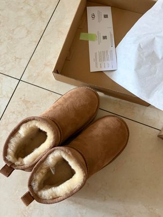Botas UGG Classic Ultra Mini Plataforma Marrones