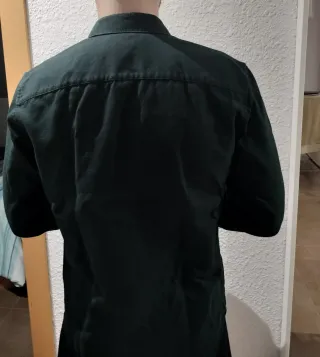 Camisa Zara verde, talla XL pero más bien sería L