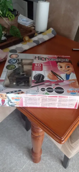 Microscopio Buki 30 Experiencias