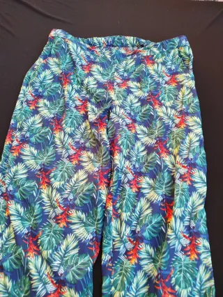 Pantalones Mallas Estampado Tropical
