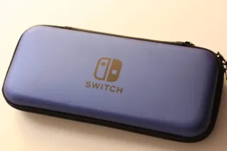 Funda Nintendo Switch Azul.