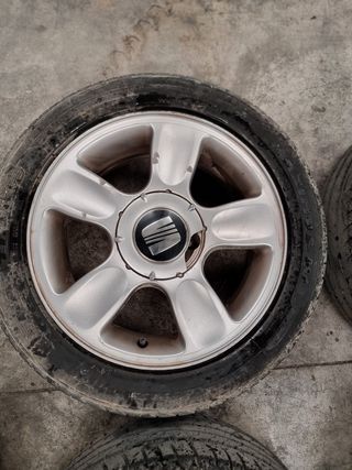 Llantas Seat Cordoba (4 unidades + 1 repuesto)