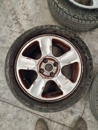 Llantas Seat Cordoba (4 unidades + 1 repuesto)