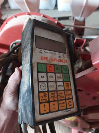 Sembradora Kverneland Optima HD.