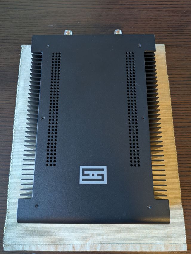 Amplificador Schiit Aegir Clase A