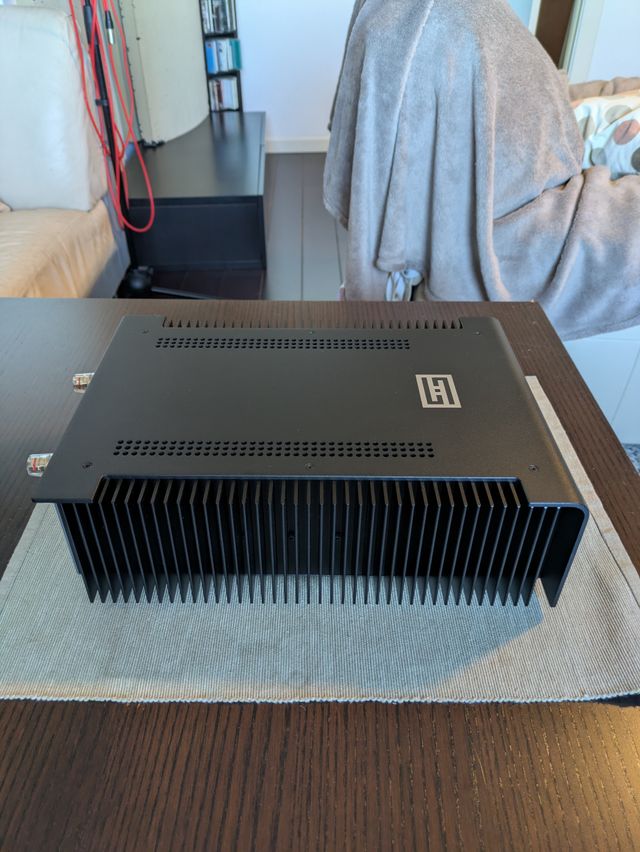 Amplificador Schiit Aegir Clase A