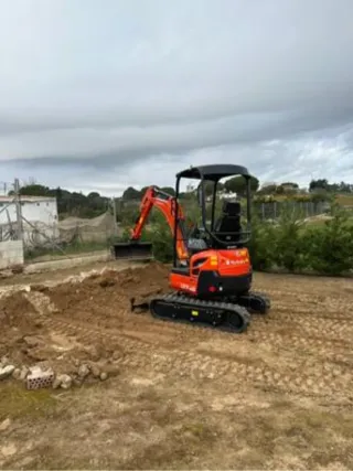 Trabajos con Mini Excavadora