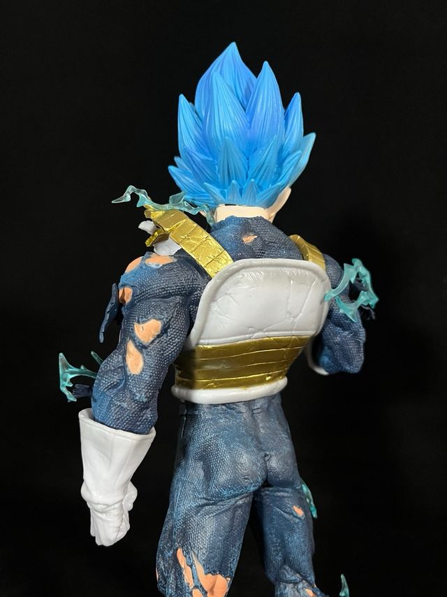 Figura Vegeta Blue 26cm Dragon Ball