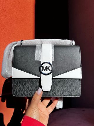 Borsa Michael Kors nera e bianca