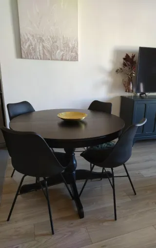 Mesa redonda extensible madera negra