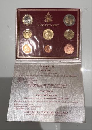 Serie divisionale euro Vaticano 2004