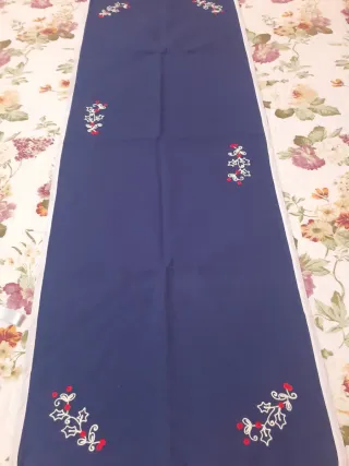 Striscia natalizia con agrifoglio