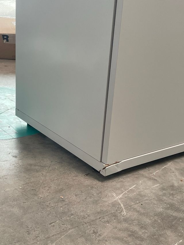 Mueble de oficina Möbelpartner gris