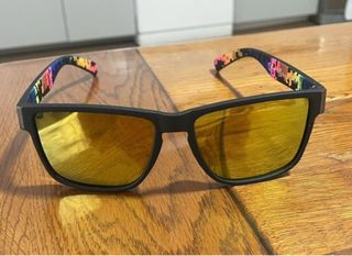 2 Gafas de sol hombre negras y rojas