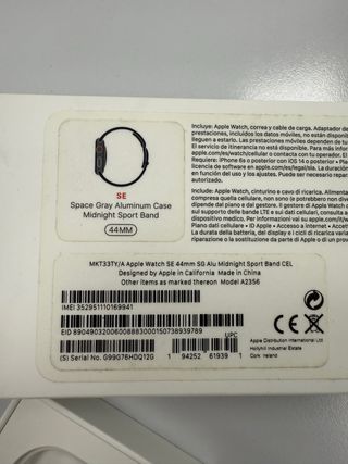 Apple Watch SE 44mm Space Gray