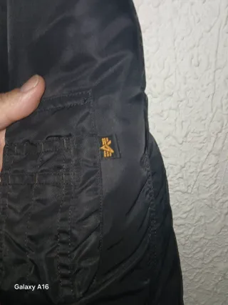 Chaqueta Alpha Industries Negra