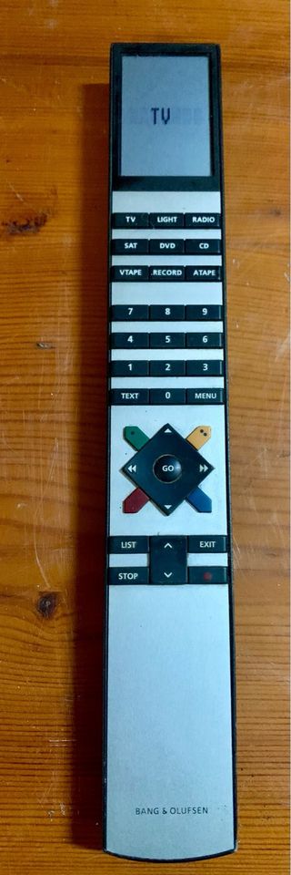 Televisor Bang & Olufsen Beovision 6