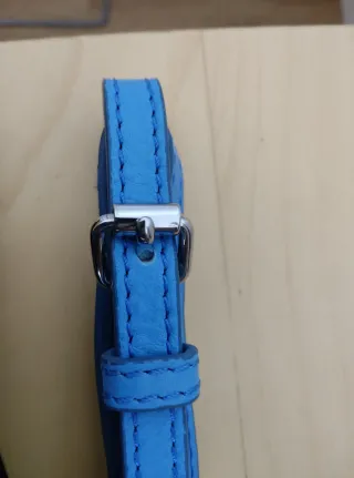 Bolso Piel Bimba y Lola Azul.Etiquetas