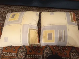 Juego de  edredones camas de 90cm con cojines.