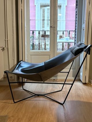 Sillón 501 Semana piel negra Hábitat