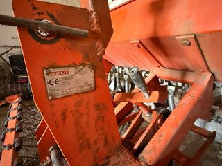 Sembradora Noli 4m 28 botas