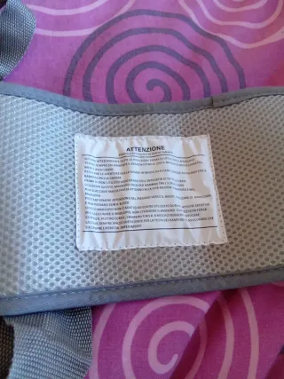 Mochila portabebés NUEVA Upchase