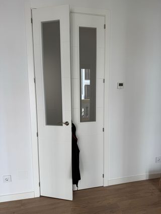 Puertas de paso blancas con cristal
