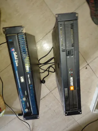Amplificadores JBL MPC200T y SA-1500
