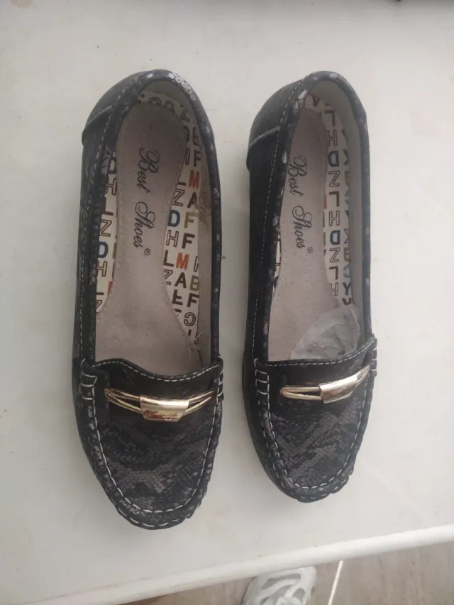 Sapatos Senhora planos Best Shoes tamanho 37