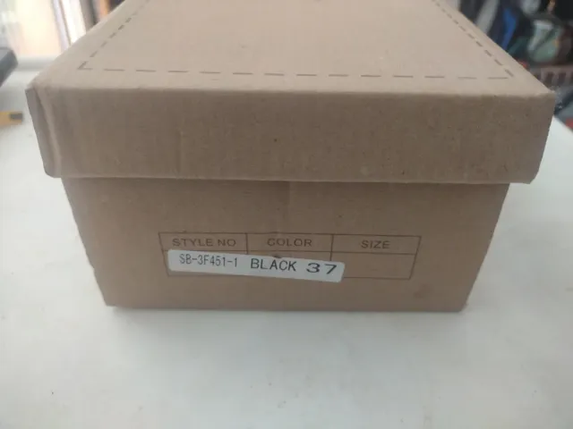 Sapatos Senhora planos Best Shoes tamanho 37