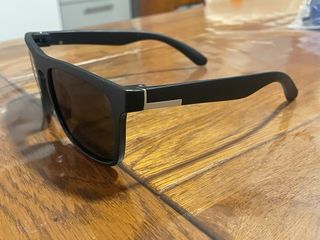 Gafas de sol hombre negras