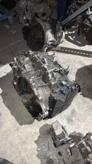 Caja de cambios C-Crosser