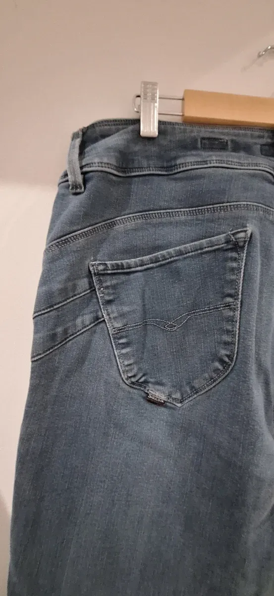 Vaqueros Salsa Azules