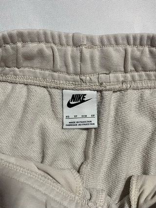 Pantalón chándal Nike vintage white