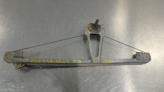 ELEVALUNAS TRASERO DERECHO MERCEDES-BENZ CLASE 12