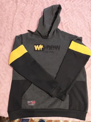 Sudadera con capucha hombre gris y amarillo