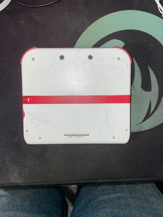 Nintendo 2DS Blanca - Con marcas de uso