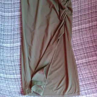 Falda tubo Shein caqui Talla XS