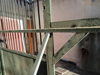 Puerta corredera hierro macizo