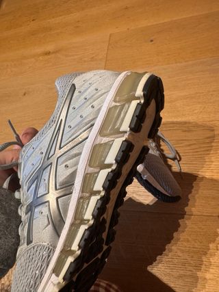 Zapatillas Asics Talla 43.5 Nuevas Gel Quantum 180