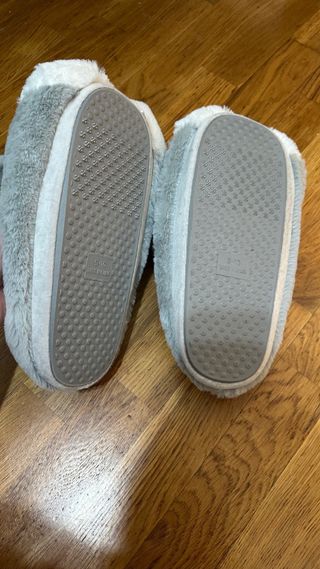 Zapatillas de estar por casa de conejo