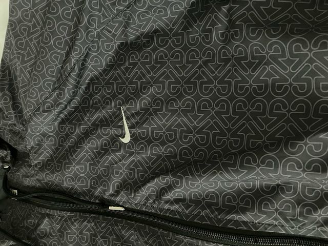 Cortavientos Nike Reversible Negro/Gris