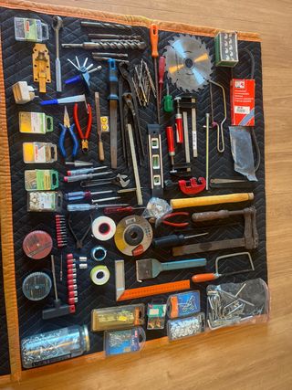 Lote de herramientas manuales variadas